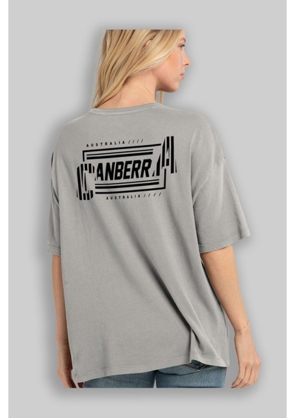 Canberra Arka Baskılı Gri Oversize T-Shirt Unisex Erkek Kadın Bisiklet Yaka modelleri