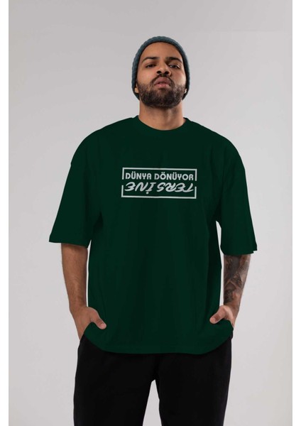 Dünya Dönüyor Tersine Ön Baskılı Zümrüt Yeşili Oversize T-Shirt Erkek Kadın Bisiklet Yaka