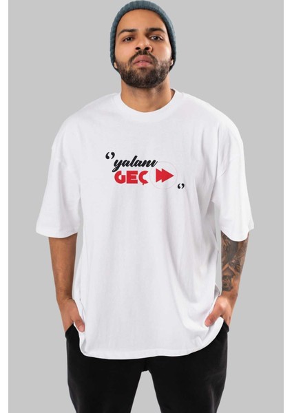 Yalanı Geç Ön Baskılı Beyaz Oversize T-Shirt Erkek Kadın Bisiklet Yaka