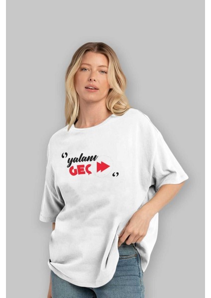 Yalanı Geç Ön Baskılı Beyaz Oversize T-Shirt Erkek Kadın Bisiklet Yaka fırsatları