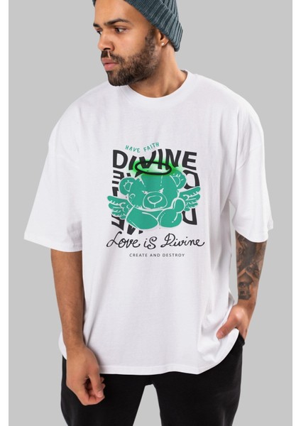 Love Is Divine Bear Ön Baskılı Beyaz Oversize T-Shirt Erkek Kadın Bisiklet Yaka