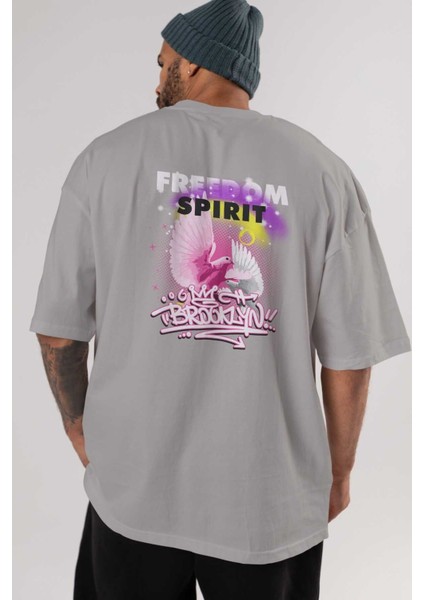 Freedom Spirit Brooklyn Arka Baskılı Gri Oversize T-Shirt Unisex Erkek Kadın Bisiklet Yaka indirimleri