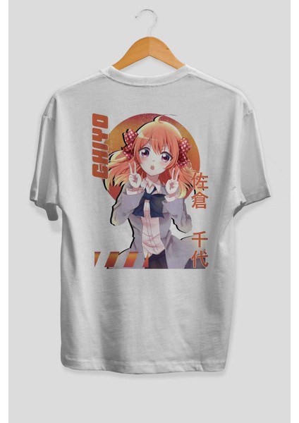 Chiyo Sakura 5 Anime Arka Baskılı Beyaz Oversize T-Shirt Pamuk Erkek Kadın fiyatları