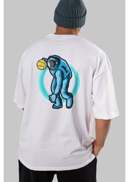 Astronaut Dribble Arka Baskılı Beyaz Oversize T-Shirt Erkek Kadın Bisiklet Yaka