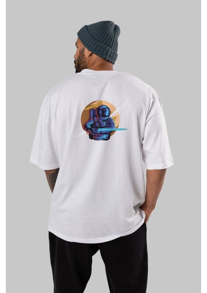 Astro Knight Arka Baskılı Beyaz Oversize T-Shirt Erkek Kadın Bisiklet Yaka fiyatları