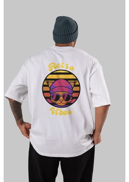 Cat Retro Vibes Arka Baskılı Beyaz Oversize T-Shirt Erkek Kadın Bisiklet Yaka fırsatları