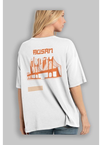 Busan Arka Baskılı Beyaz Oversize T-Shirt Erkek Kadın Bisiklet Yaka modelleri