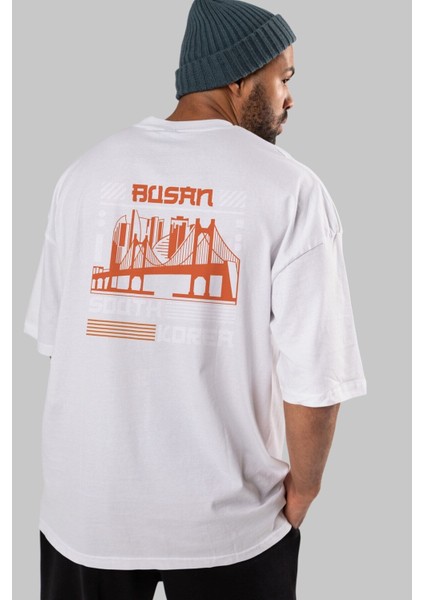 Busan Arka Baskılı Beyaz Oversize T-Shirt Erkek Kadın Bisiklet Yaka indirimleri