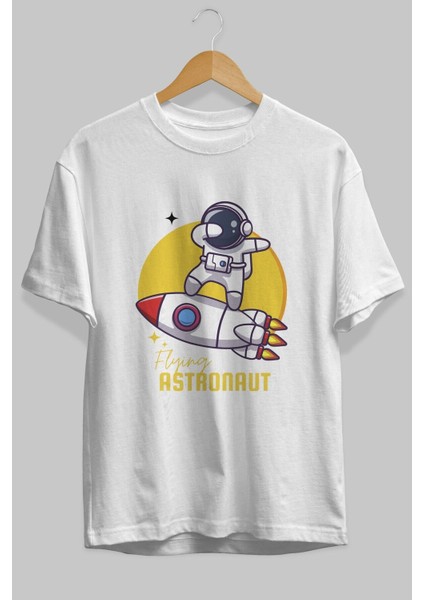 Flying Astronaut Yazılı Ön Baskılı Beyaz Oversize T-Shirt Erkek Kadın Bisiklet Yaka modelleri