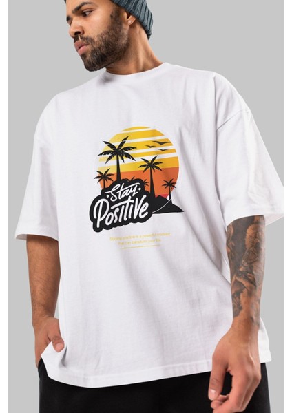 Stay Positive Yazılı Ön Baskılı Beyaz Oversize T-Shirt Erkek Kadın Bisiklet Yaka