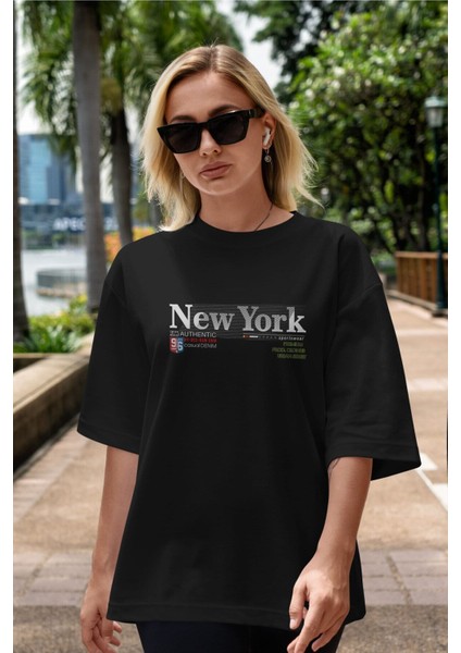 New York 96 Yazılı Ön Baskılı Siyah Oversize T-Shirt Erkek Kadın Bisiklet Yaka modelleri