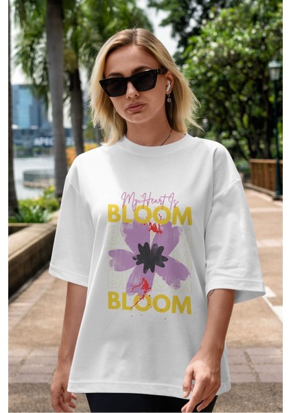 Bloom Yazılı Ön Baskılı Beyaz Oversize T-Shirt Erkek Kadın Bisiklet Yaka indirimleri
