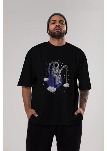 Astronaut Fishing Ön Baskılı Siyah Oversize T-Shirt Erkek Kadın Bisiklet Yaka indirimleri