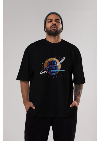 Astro Knight Ön Baskılı Siyah Oversize T-Shirt Erkek Kadın Bisiklet Yaka fırsatları