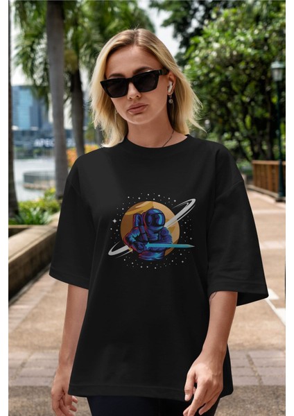 Astro Knight Ön Baskılı Siyah Oversize T-Shirt Erkek Kadın Bisiklet Yaka indirimleri