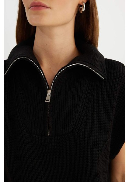 Relax Fit Fermuarlı Dik Yaka Selanik Kumaş Siyah Triko Süveter modelleri