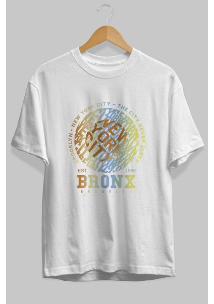 Brooklyn And New York Ön Baskılı Beyaz Oversize T-Shirt Erkek Kadın Bisiklet Yaka modelleri