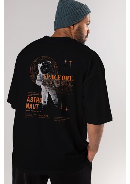 Astronaut Space Out Arka Baskılı Siyah Oversize T-Shirt Erkek Kadın Bisiklet Yaka