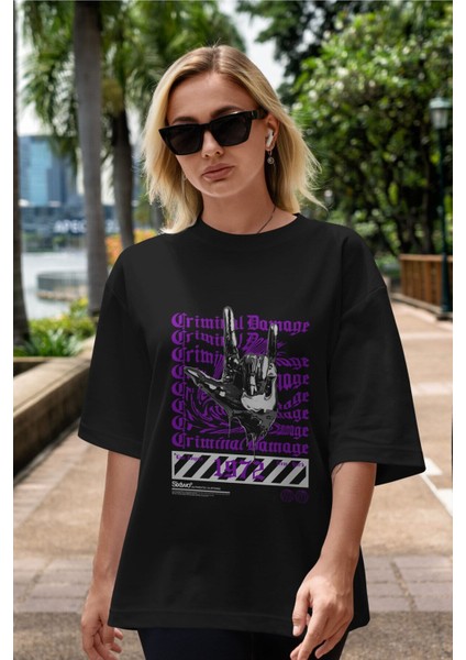 Criminal Damage Ön Baskılı Siyah Oversize T-Shirt Erkek Kadın Bisiklet Yaka modelleri