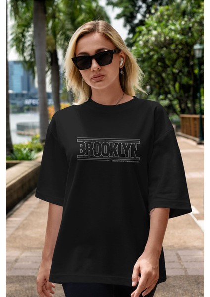 Brooklyn Yazılı Ön Baskılı Siyah Oversize T-Shirt Erkek Kadın Bisiklet Yaka indirimleri