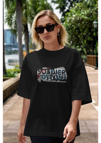 Soldier Fortune Ön Baskılı Siyah Oversize T-Shirt Erkek Kadın Bisiklet Yaka fiyatları