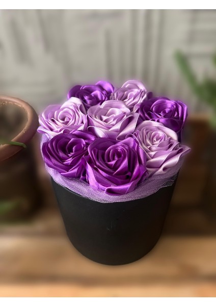 Solmayan Saten Gül Buketi