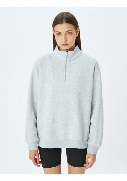 Yarım Fermuarlı Dikiş Detaylı Oversize Spor Sweatshirt