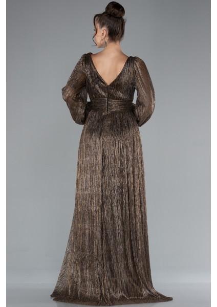 Uzun Kol Bacak Dekolteli Simli Abiye Elbise ABU2905 fiyatları