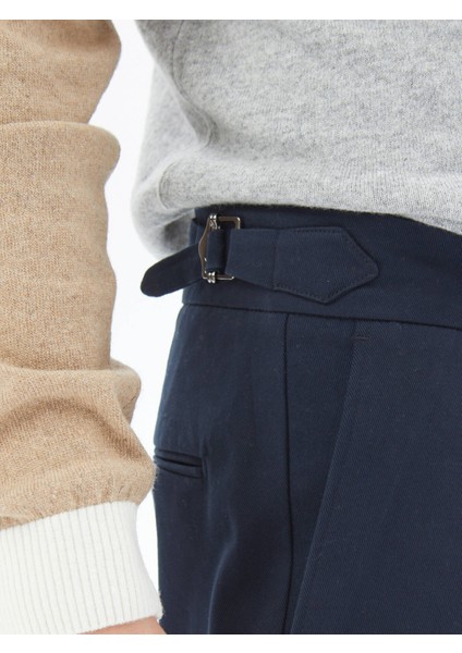 Lacivert Dokuma Carrot Fit Casual Pamuk Karışımlı Pantolon fırsatları