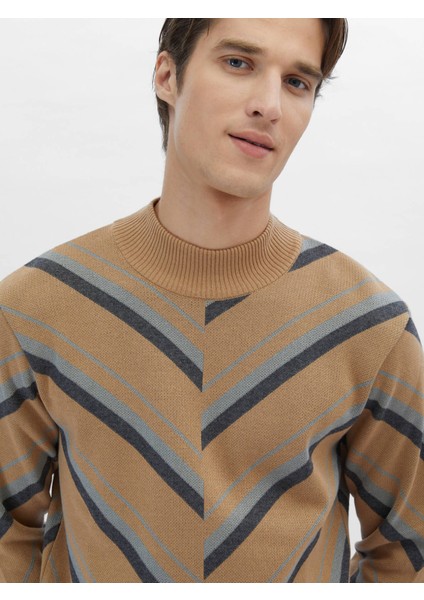 Deve Tüyü Yarım Balıkçı Yaka Desenli Pamuk Karışımlı Triko Kazak modelleri