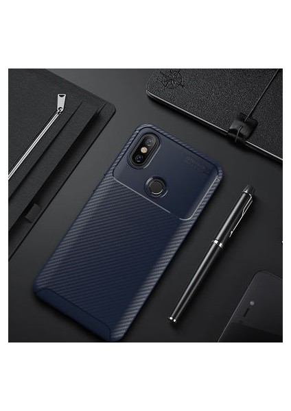 Xiaomi Mi A2 Lite Kılıf Karbon Desenli Şık Tamia Premium Silikon Kapak