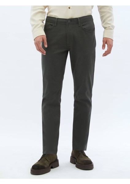 Haki Dokuma Slim Fit Casual Pamuk Karışımlı Pantolon fiyatları