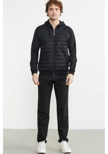Kapitone Detaylı Kapüşonlu Eşofman Takım - Siyah
