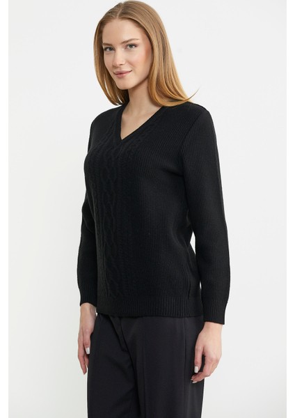 V Yaka Motifli Yünlü Triko Kazak - Siyah modelleri