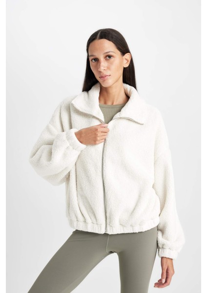 Oversize Geniş Kalıp Polo Yaka Welsoft Pelüş Fermuarlı Hırka C8229AX24WN fırsatları
