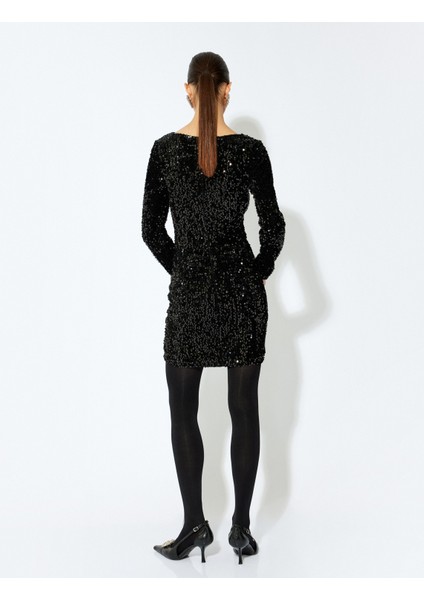 Yuvarlak Yaka Uzun Kollu Slim Fit Mini Pullu Payetli Kalem Elbise fırsatları