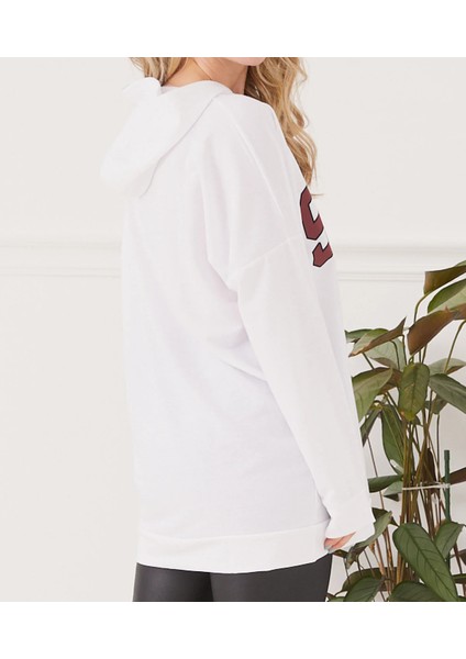 Kadın Sıfır Yaka Baskılı Oversize Sweatshirt fiyatları