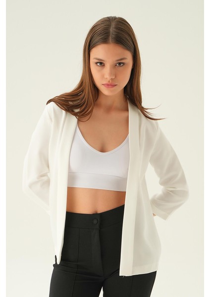 6382-1 Kol Katlamalı Ceket Ekru fırsatları