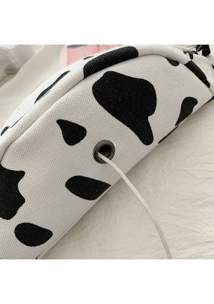 Inek Kanvas Küçük Messenger Çanta Vahşi Kız Sevimli Öğrenci Göğüs Kadın (Yurt Dışından) fırsatları