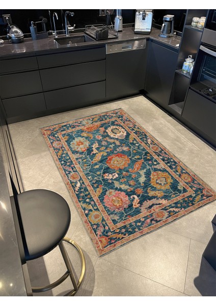 Kahve Tonlarda Geleneksel Desenli Dokuma Taban Halı MIRAVIP390