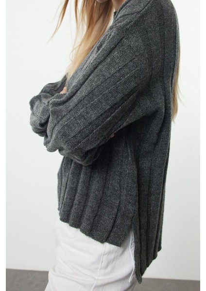 Stil Modern Kadın Regular Standart Kol Dik Yaka Yumuşak Dokulu Basic Triko Kazak fiyatları