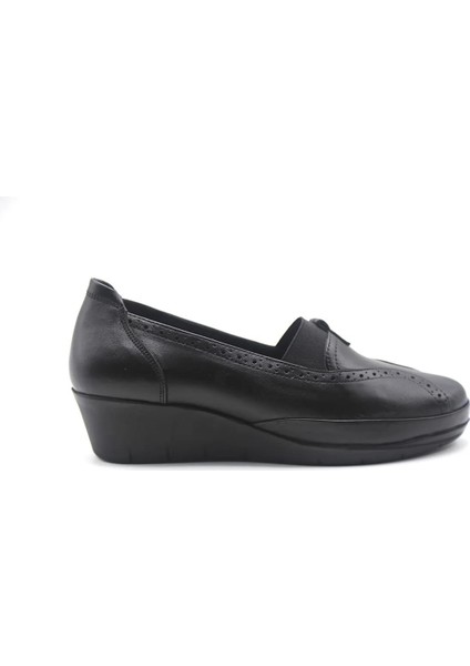 888-24 Deri Anatomik Lastikli Dolgu Topuk Kadın Ayakkabı fiyatları