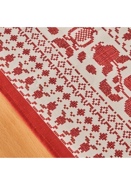 Pamuk Jolly Masa Örtüsü Beyaz-Kırmızı (153X253 Cm)