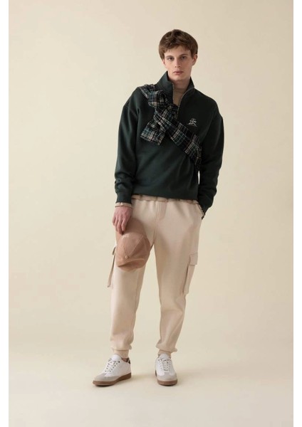 C6132 Comfort Regular Fit Rahat Kalıp Fermuarlı Dik Yaka Yazı Baskılı Sweatshirt