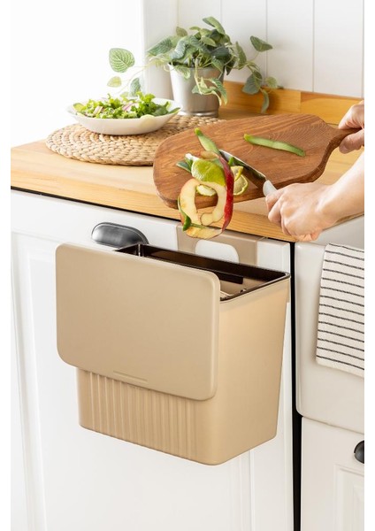 Tidy Bej 8lt Mutfak Tezgah Üstü ve Dolap Askılı Çöp Kovası