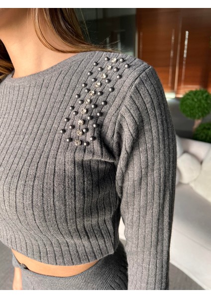 Julieta Inci Deteylı Bluz Pantolon Takım