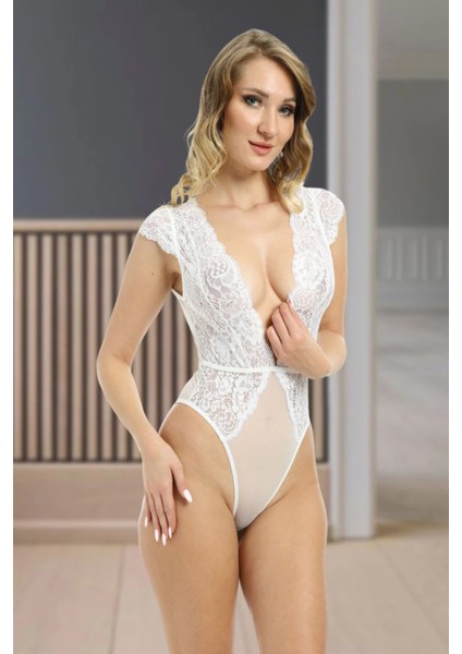 Beyaz Yarım Kol Dantel Bodysuit - 894 modelleri