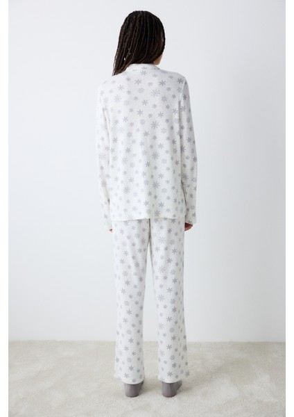 Snowflakes Ekru Gömlek Pantolon Pijama Takımı