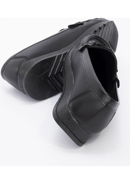 Kaydırmaz Günlük Ayakkabı Siyah Cilt fırsatları