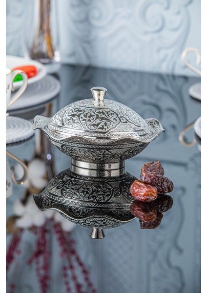 Büyük Boy Oval Kapaklı Metal Şekerlik (033)